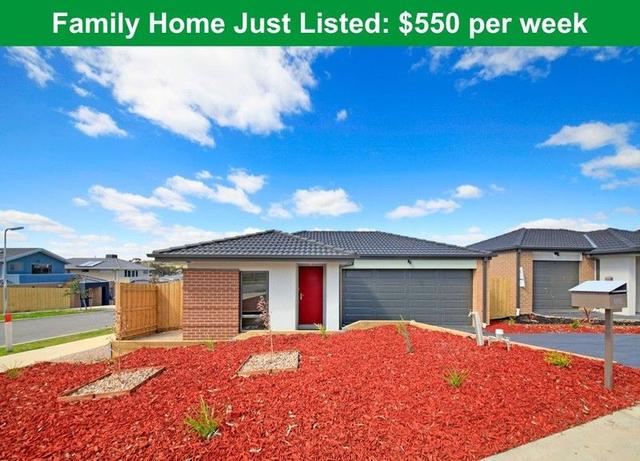 8 Heddle Place, VIC 3754