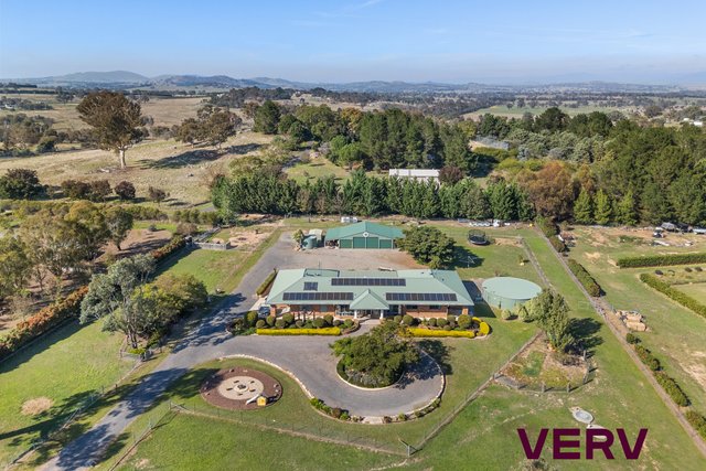 11 Rattenbury Close, NSW 2582