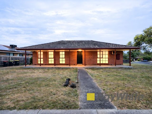 12 Admirala Avenue, VIC 3175