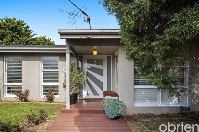 60 Robertson Drive, VIC 3931