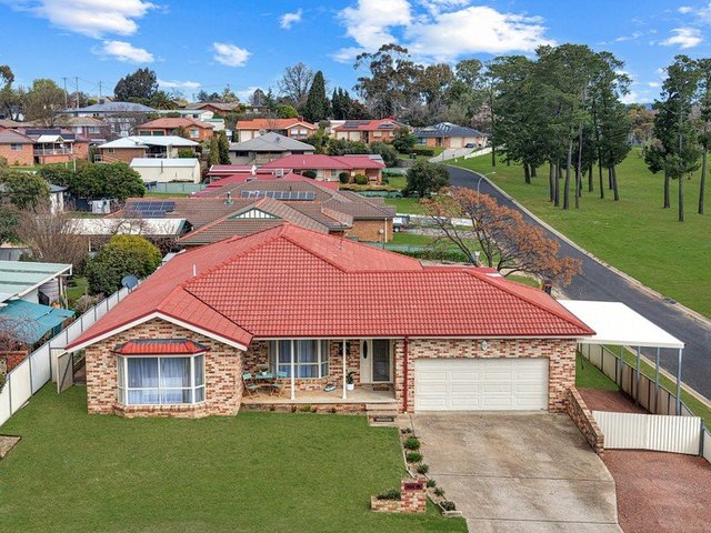 19 Pineview Circuit, NSW 2594