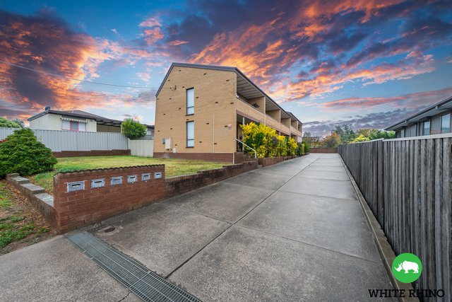 4/27 Mowatt Street, NSW 2620