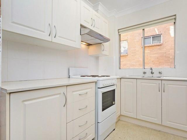 8/2-4 Price Street, NSW 2112