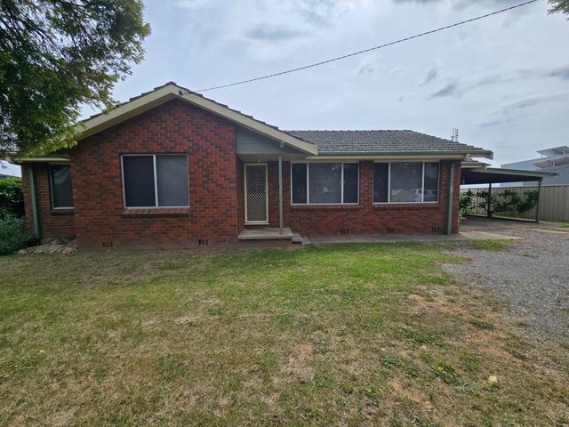 90 Laidlaw Street, NSW 2582