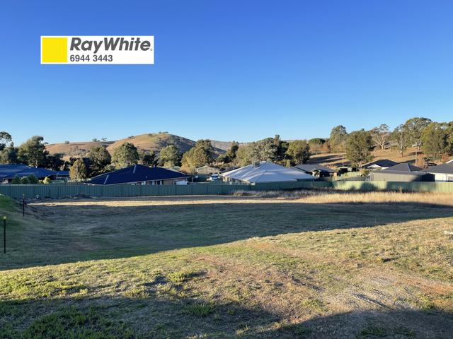 28 Lawson Drive, NSW 2722