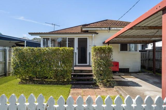 4 Seaview Street, QLD 4017