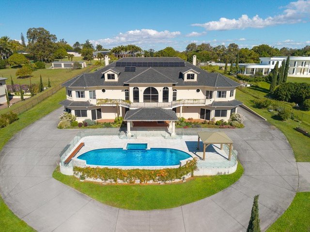 882 Beams Road, QLD 4035
