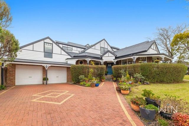 4 Silverdale Close, VIC 3178