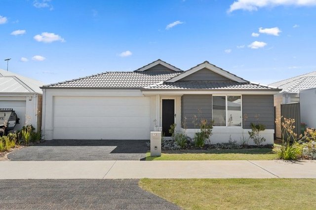 13 Hidcote Approach, WA 6171