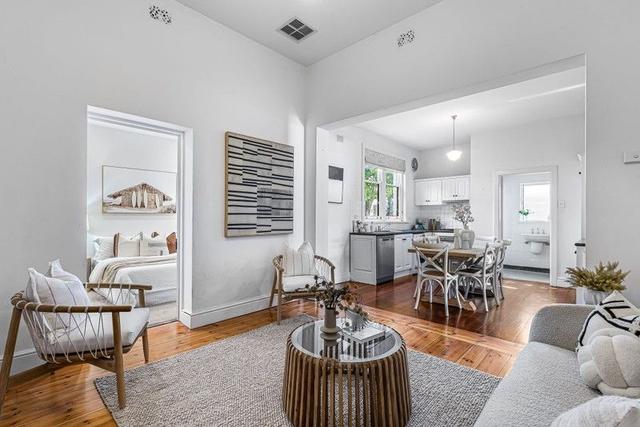 10 Finniss Court, SA 5006