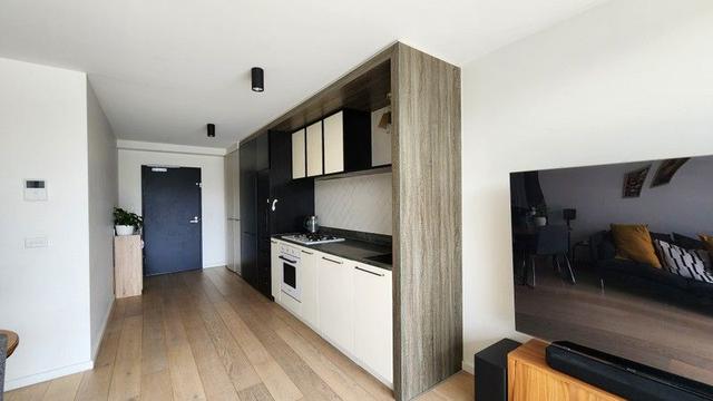 525/20 Shamrock Street, VIC 3067