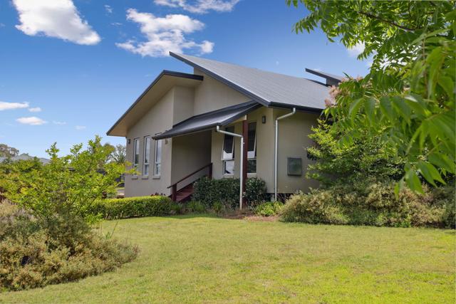 16 O'Brien Street, NSW 2810