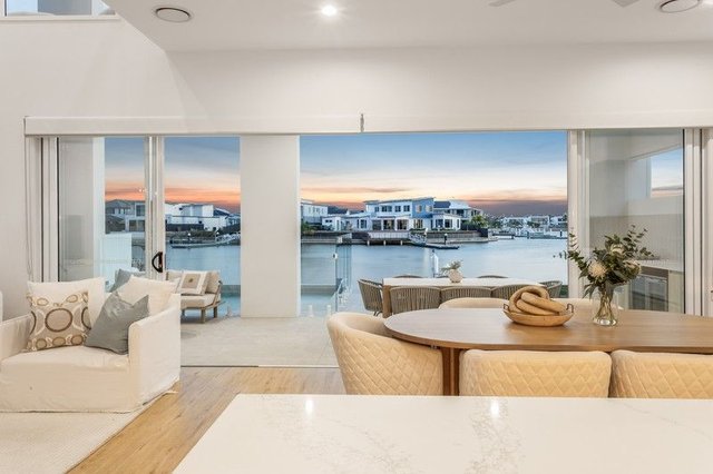 70 Coolum Parade, QLD 4020