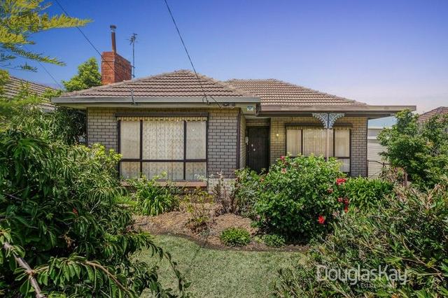 16 Couper-Angus Grove, VIC 3020