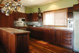 Kitchen (2006-11-25)