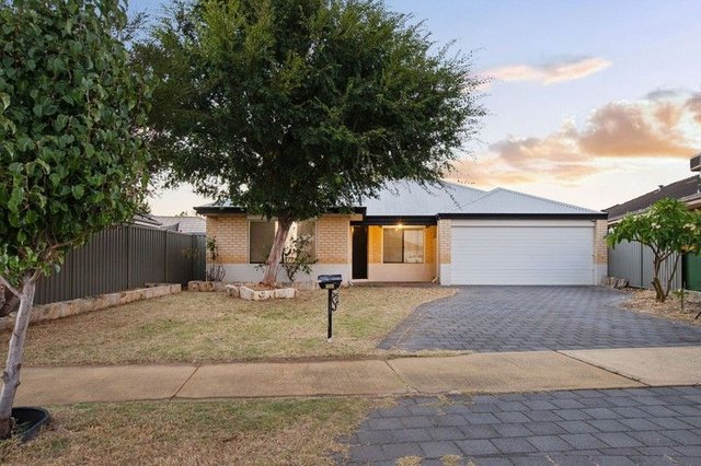 4 Gilman Court, WA 6112