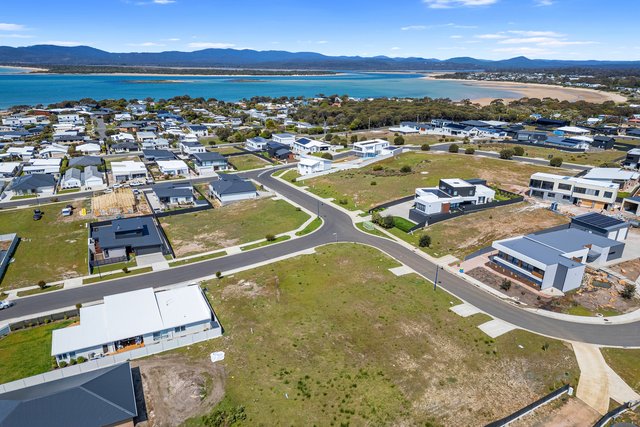 2 & 4 Topaz Place, TAS 7307