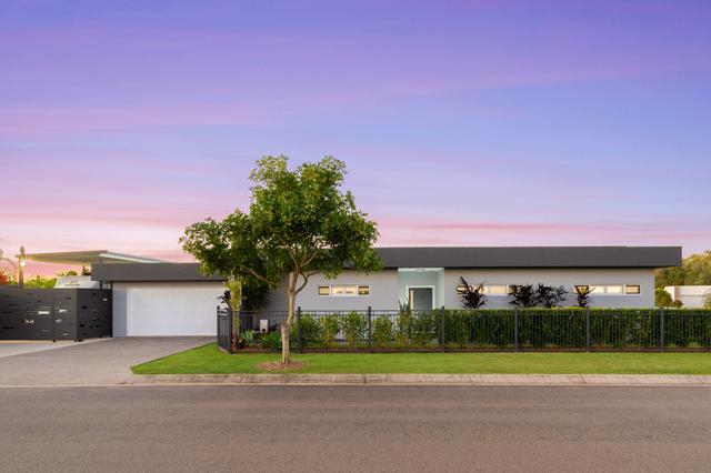 2 Songbird Place, QLD 4655