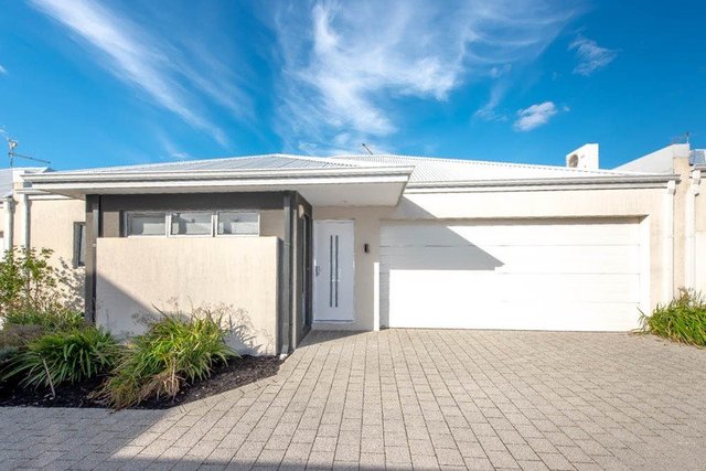 9B Currong Way, WA 6061