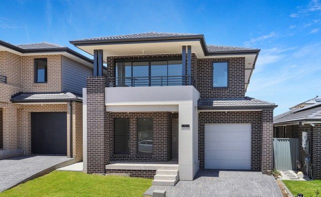 10 Angove Street, NSW 2155