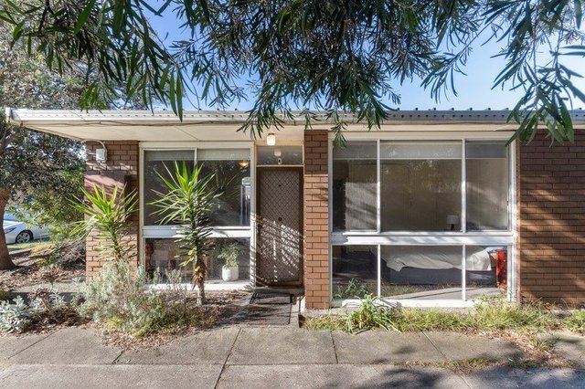 1/12 Woodbine Grove, VIC 3196