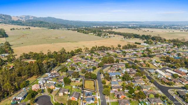 10 Euroka Crescent, VIC 3842