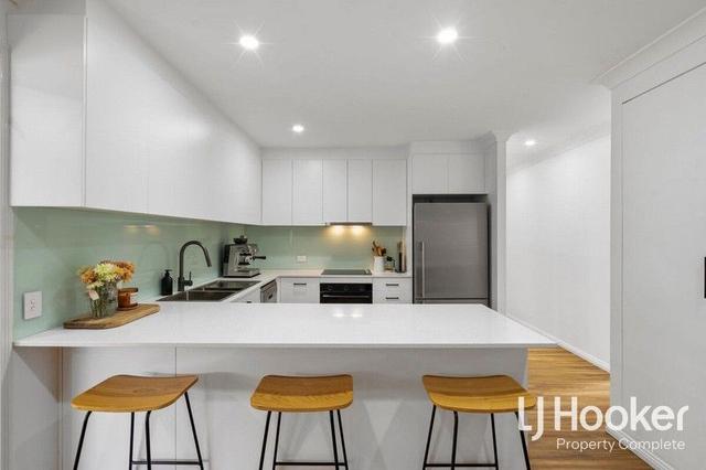 6 Paroo Place, QLD 4118