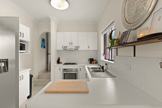 235 Camberwarra Drive, WA 6025