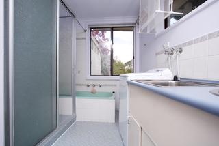 Bathroom/Laundry