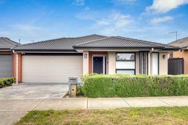 67 Peppertree Parade, VIC 3064