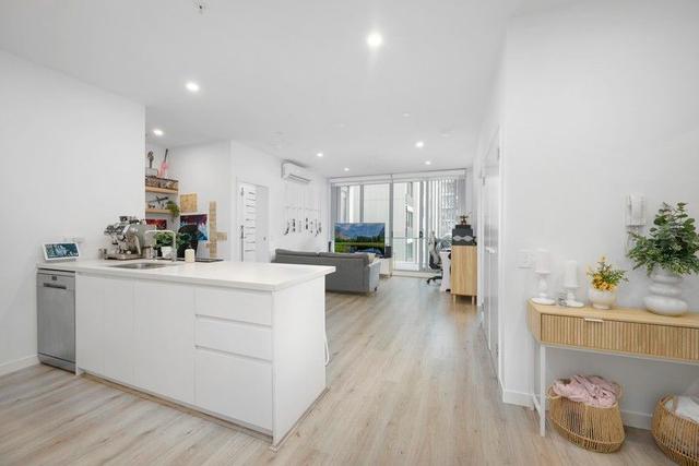 610/10 Aviators Way, NSW 2750