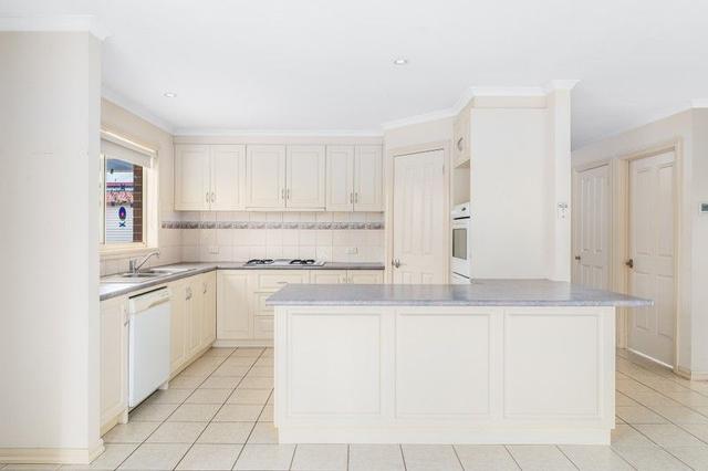 17 Paratone Crescent, VIC 3219