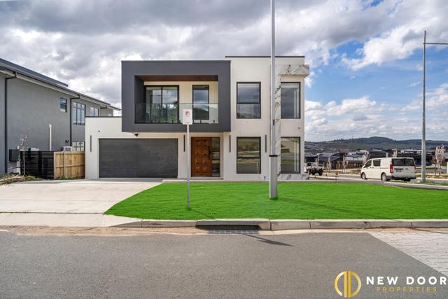 2 Leontine Loop, ACT 2611