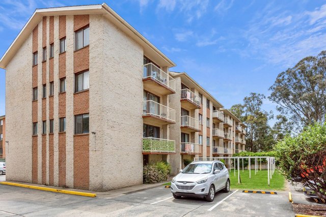 1/5 Crest Road, NSW 2620