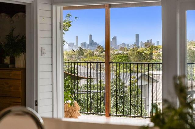 8 Timothy Street, QLD 4105