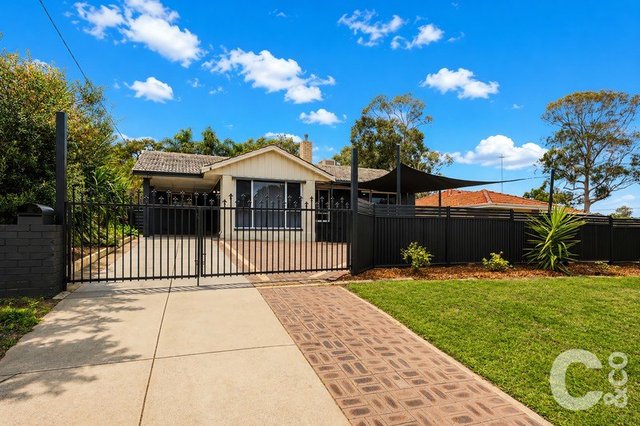 6 Burke Place, WA 6167