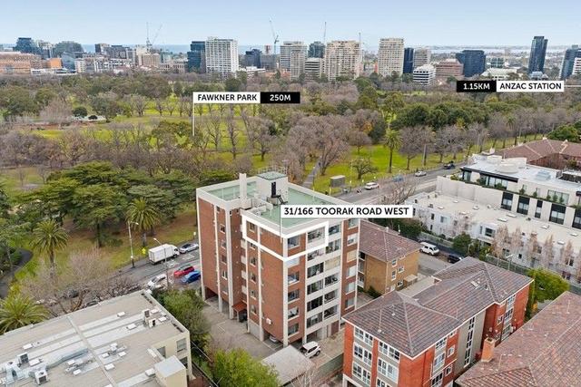 31/166 Toorak Road West, VIC 3141