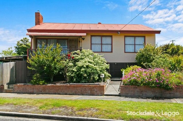 15 Robert Street, VIC 3840