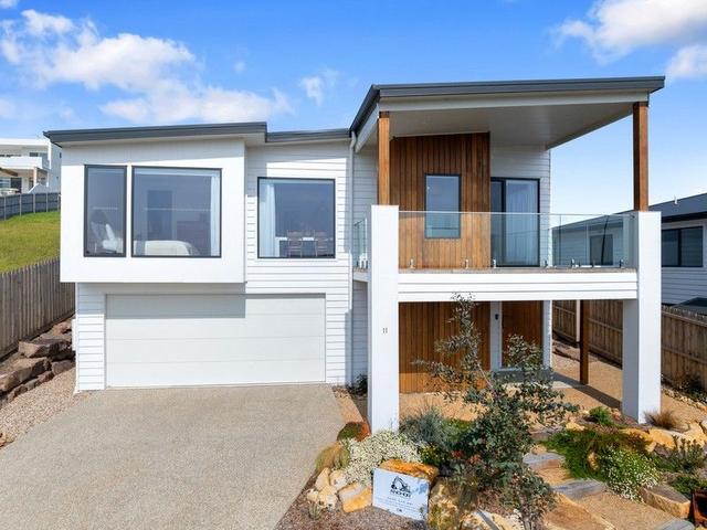 11 Viking Avenue, VIC 3925