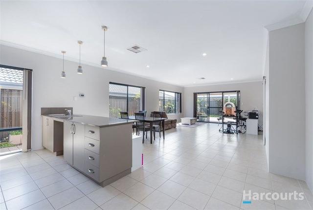 82 Glasshouse Drive, WA 6031