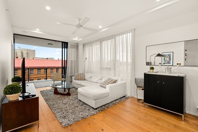 10305/405 Montague Road, QLD 4101