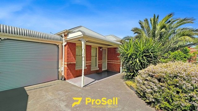 1 Woodlea Crescent, VIC 3064