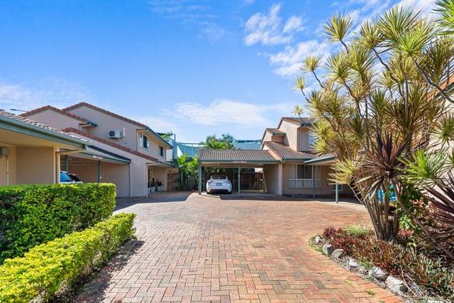 2/319 St Vincents  Road, QLD 4014
