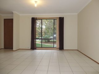 Lounge Room/Entry