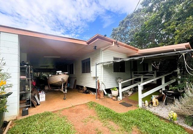 2 Dickson Street, QLD 4880