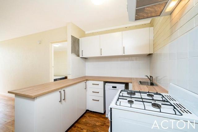 57/4 Dover Court, WA 6012