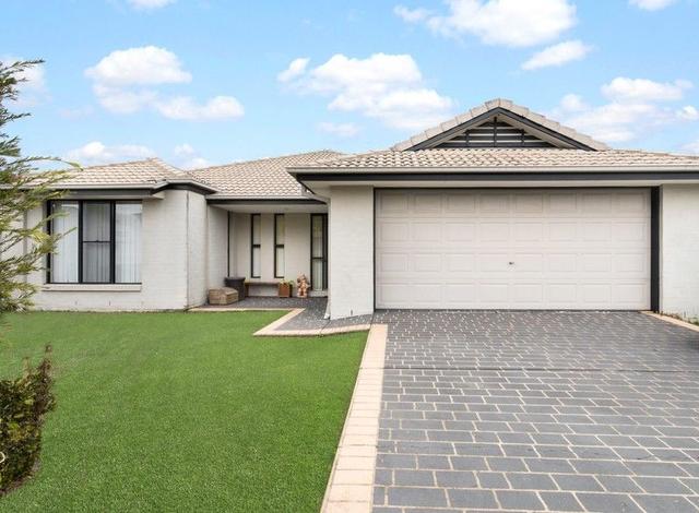 12 Radiata Court, QLD 4506