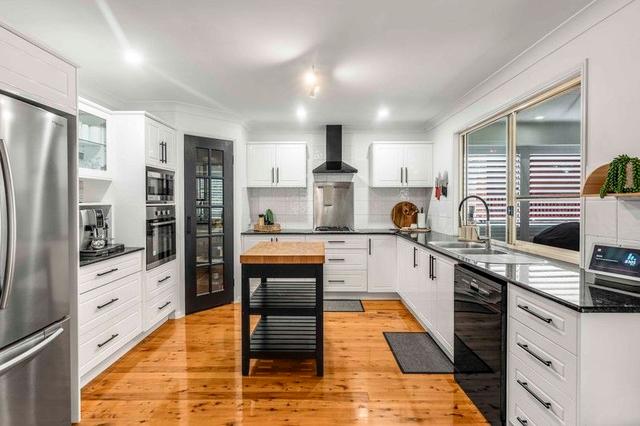 54 Pimelea Crescent, QLD 4165