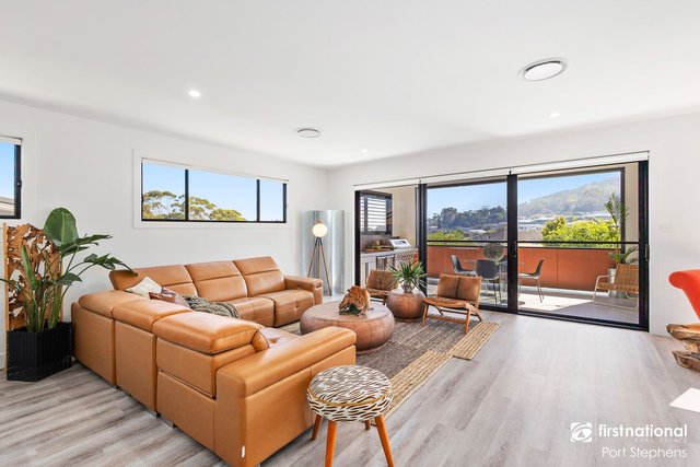 6 Tarwhine Street, NSW 2315