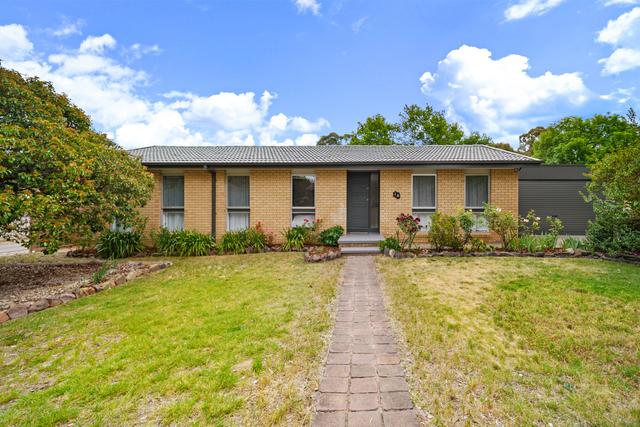 16 Crichton Crescent, ACT 2902